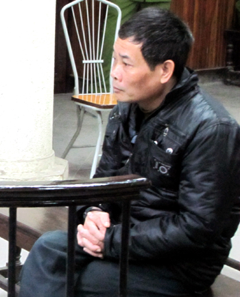 Tên Ninh trong phiên tòa xử 4 năm tù