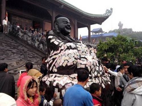 chuyen - Lễ hội, tín ngưỡng và chuyện bát nháo thời sản mạt Tienvaphat